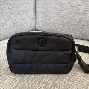 lululemon athletica Everywhere Belt Bag Large 2L
Wunder Puff